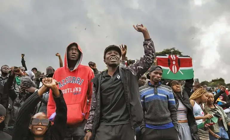 La Génération Z : Quel Héritage ? Crise Économique, Guerre Annoncée et le Poids de l'Anxiété Numérique