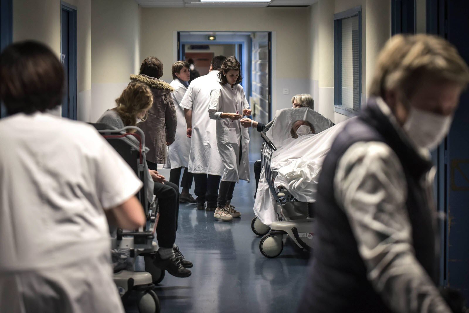 Épidémie de grippe en France : les hôpitaux sous pression face à la hausse des hospitalisations