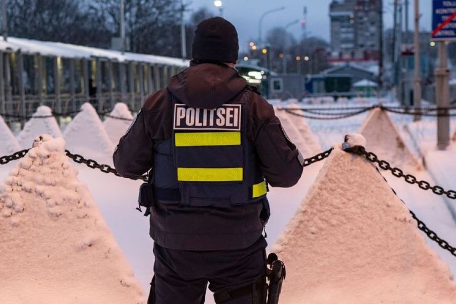 Estonie – construction d’un fossé antichar de 40 km à la frontière russe