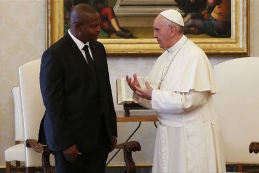 Le Pape François a reçu au Vatican le président centrafricain Faustin Touadera