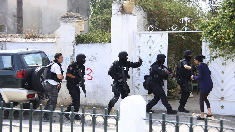 Tunisie : Au moins trois terroristes neutralisés dans la zone montagneuse de Kasserine