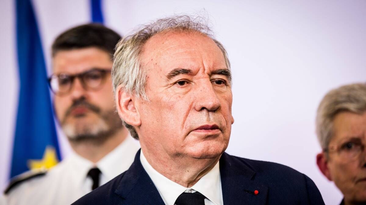 Mayotte : François Bayrou tient une réunion sur la reconstruction après le cyclone Chido