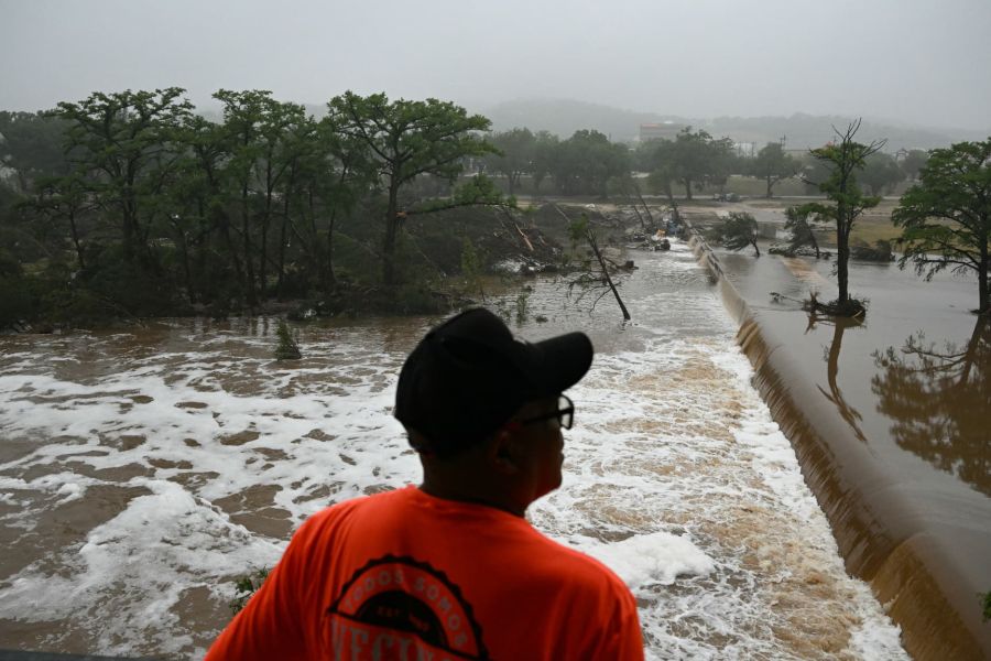 Inondations au Texas, bilan humain et défis de la gestion des risques