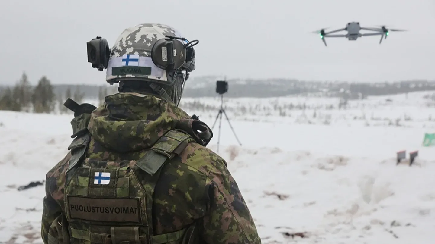 Incident de drones à la frontière finlandaise – La diplomatie du "sang-froid" entre Helsinki et Kyïv