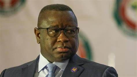 Début de pourparlers pour sortir la Sierra Leone de l'impasse politique