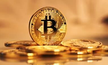 Budget 2025 - les sénateurs proposent de taxer les propriétaires de cryptomonnaies