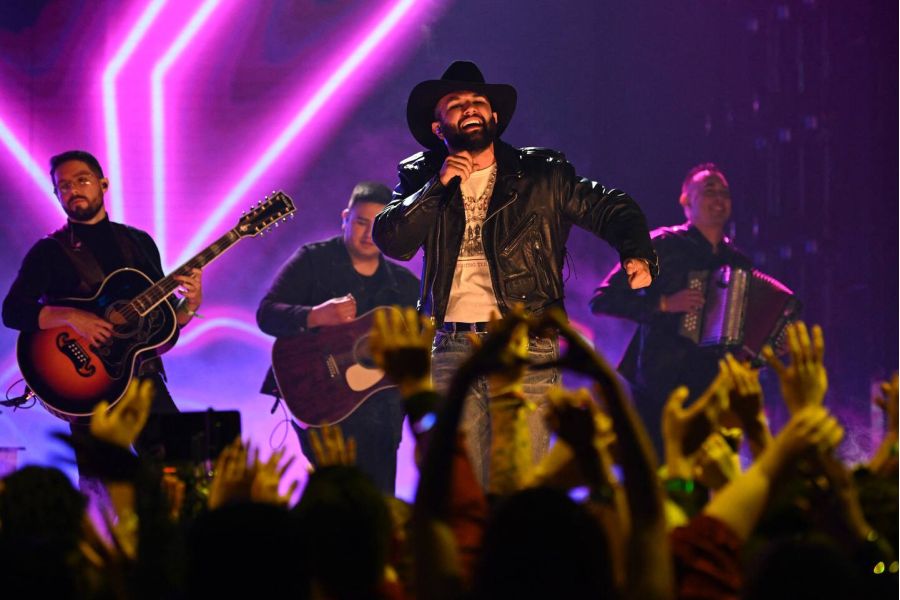 Le drame des narcocorridos au Mexique : un chanteur abattu et la violence qui gangrène les cartels