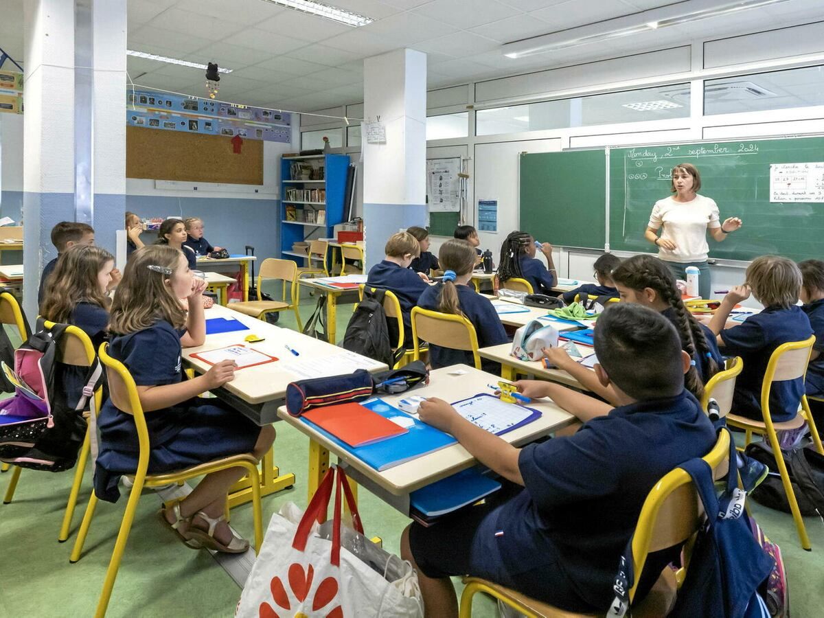 DOSSIER OMONDO ÉDUCATION : L'ÉCOLE FRANÇAISE AU BORD DE LA RUPTURE
