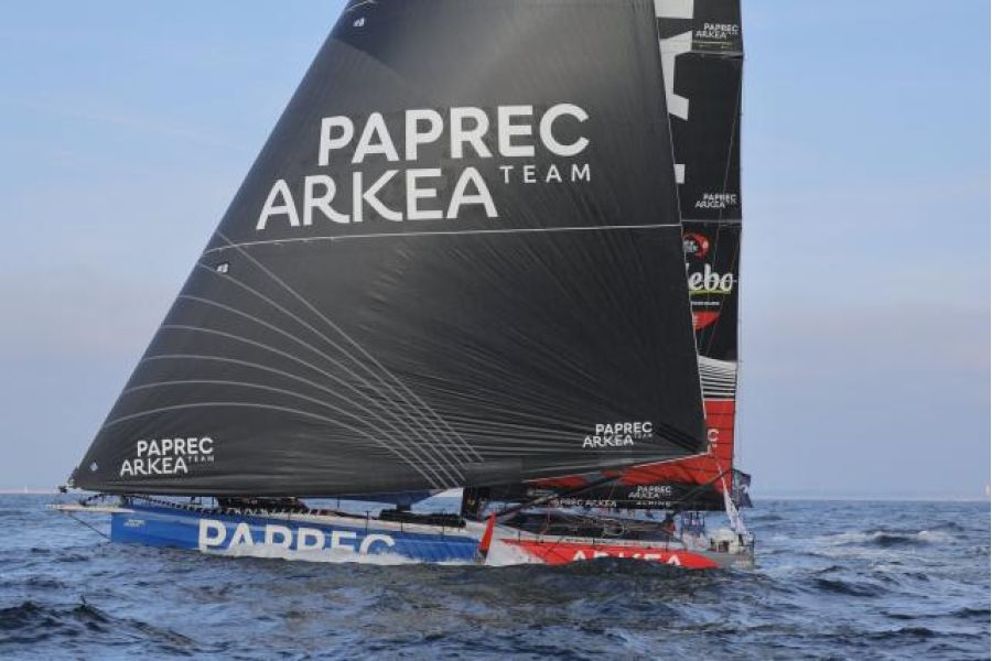 Vendée Globe : Charlie Dalin réduit l'écart avec le leader Yoann Richomme