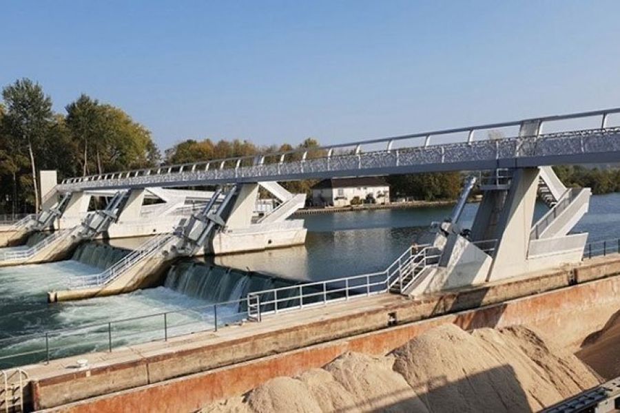 EAU EN ÎLE-DE-FRANCE : Le Barrage de Vaires-sur-Marne au Plus Bas et l'Urgence des Restrictions