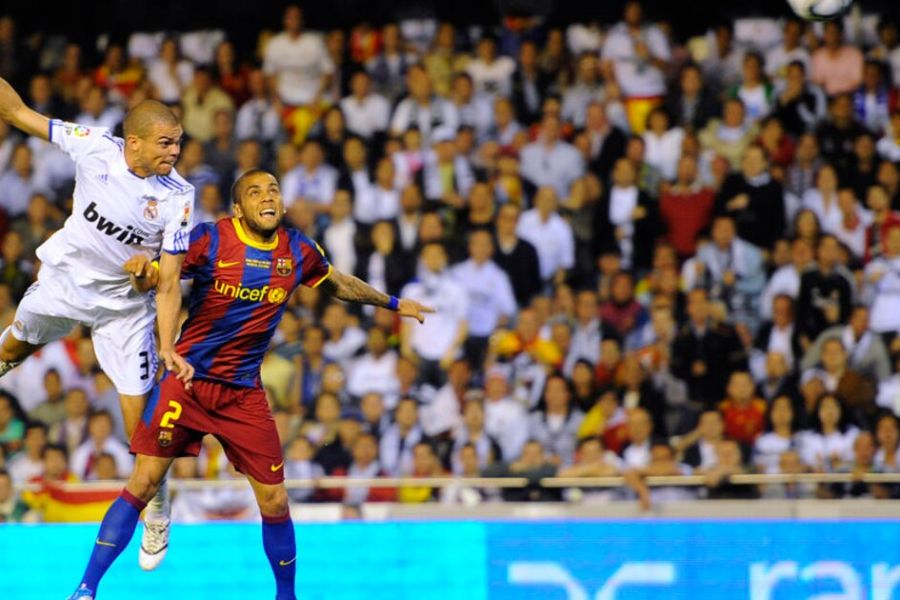 FC Barcelone-Real Madrid, un Clasico de légende et ses enjeux économiques