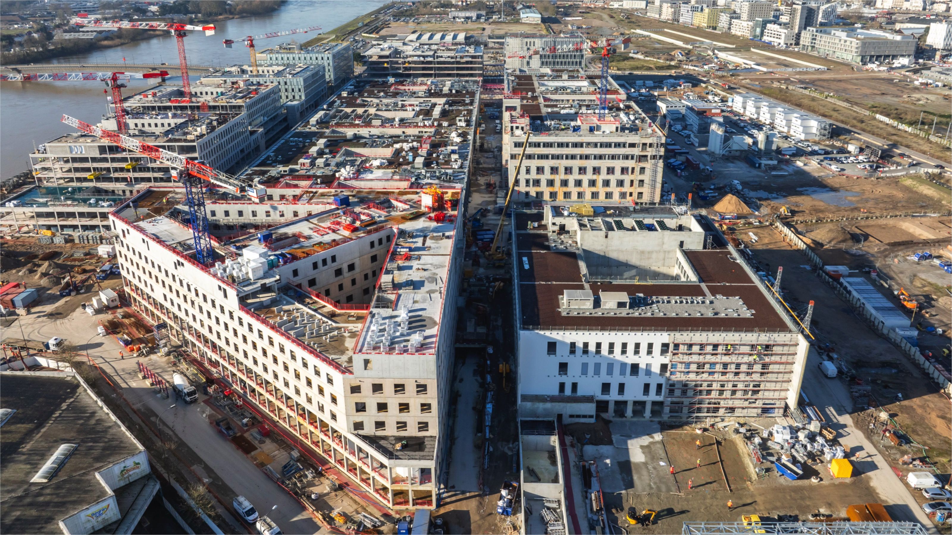 Futur CHU de Nantes : le gros du chantier bientôt achevé, les nouveaux délais respectés