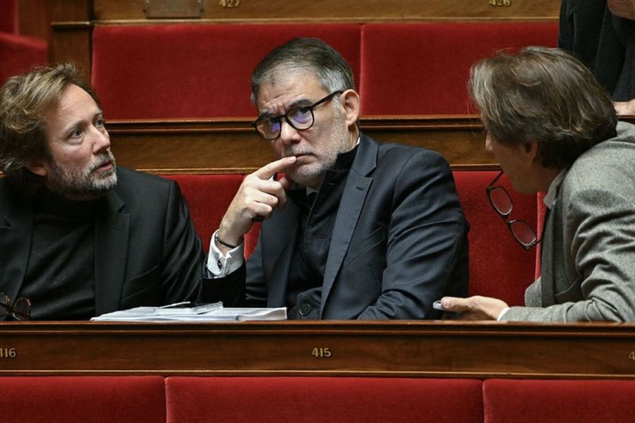 Réforme des Retraites en France : Les Nouveaux Arbitrages Économiques et Budgétaires du Gouvernement