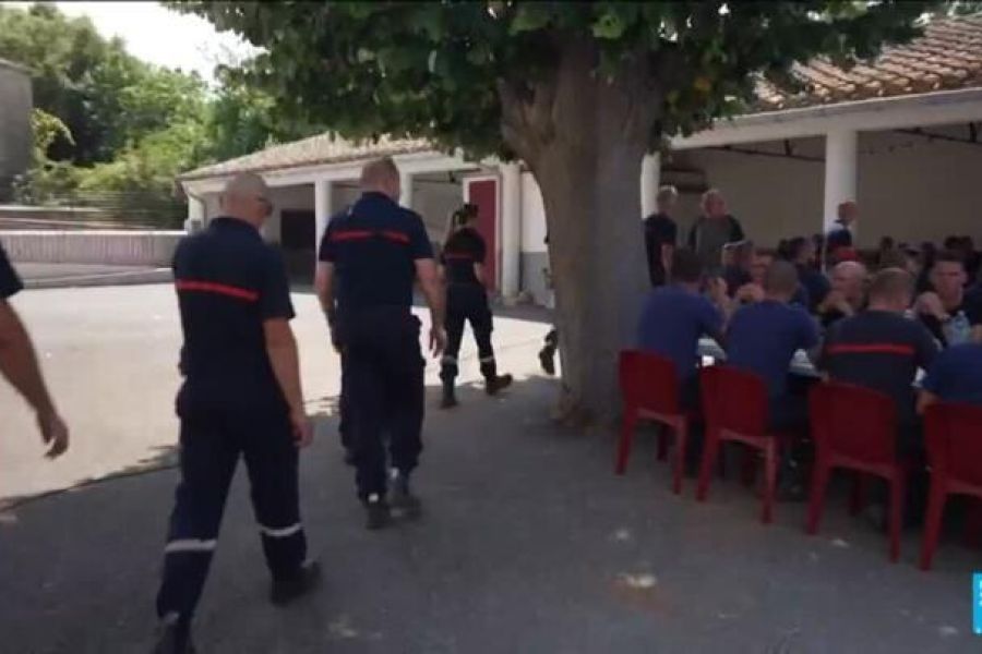 Blocage du 10 septembre : Olivier Faure tente de fédérer une coalition pour une opposition structurée
