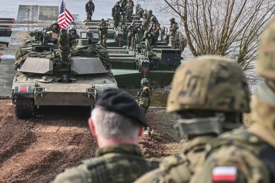 OTAN vs Russie : Le Déploiement des 6 000 Soldats Américains en Pologne Accélère-t-il la Tension ?