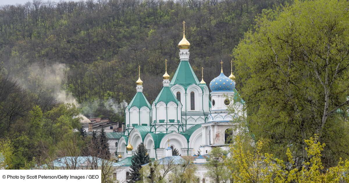 Le Parlement Ukrainien Interdit l'Église Orthodoxe Liée à la Russie