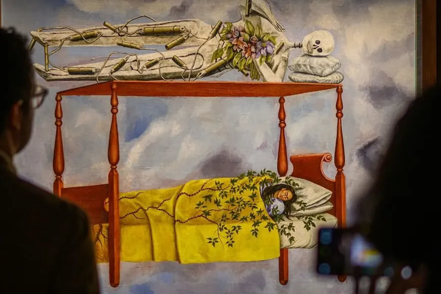 L'Art au Sommet : Le Rêve de Frida Kahlo Vendu à un Prix Record – Le Marché de l'Art Féminin Atteint-il un Seuil Historique ?