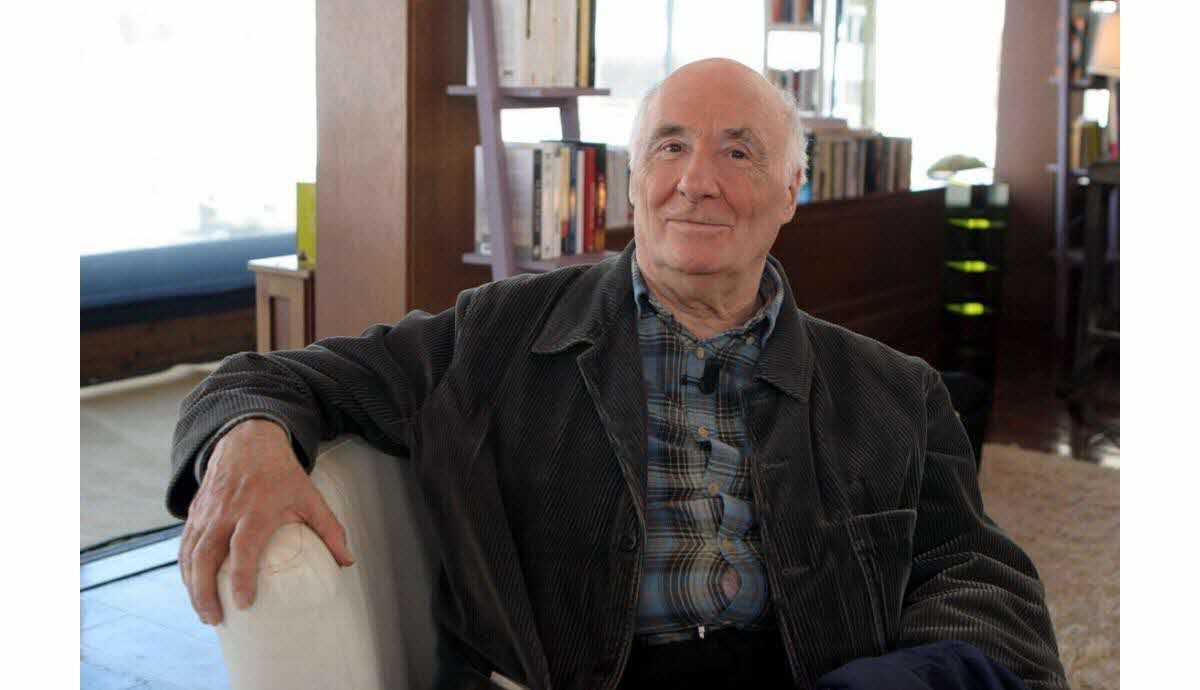 Mort du poète et mathématicien Jacques Roubaud : hommage à une figure littéraire unique