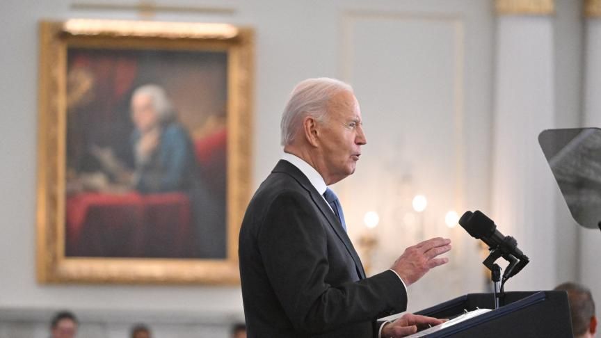 États-Unis : Joe Biden vante une Amérique «plus forte» grâce à lui