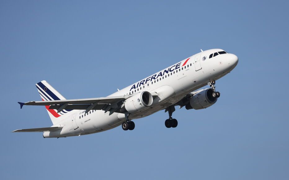 Un vol Paris-Orly-Ajaccio tourne en rond une heure à cause d’un contrôleur aérien endormi