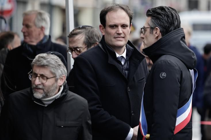 Attentat contre l'Hyper Cacher en 2015 : dix ans après, recueillement et inquiétude face à l'antisémitisme