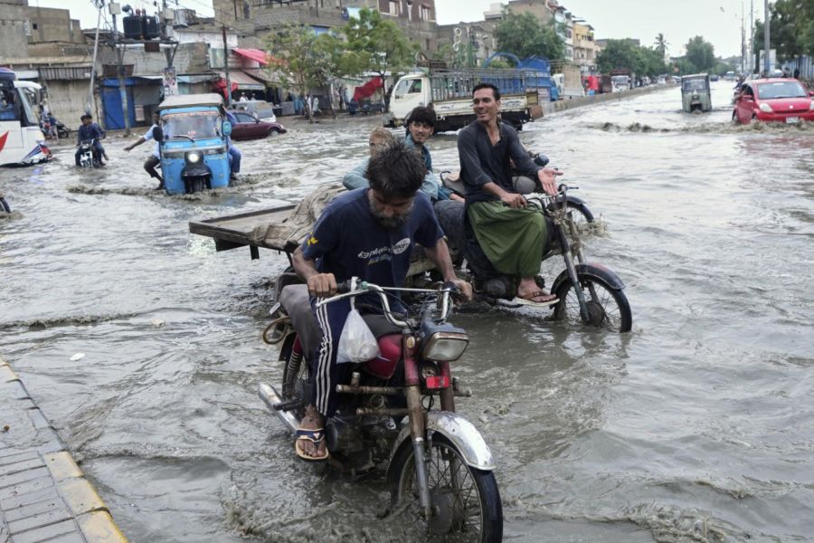 Mousson meurtrière au Pakistan, près de 400 morts en une semaine