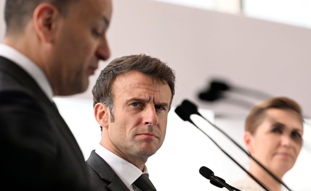 Émeutes au Royaume-Uni : Soutien d'Emmanuel Macron