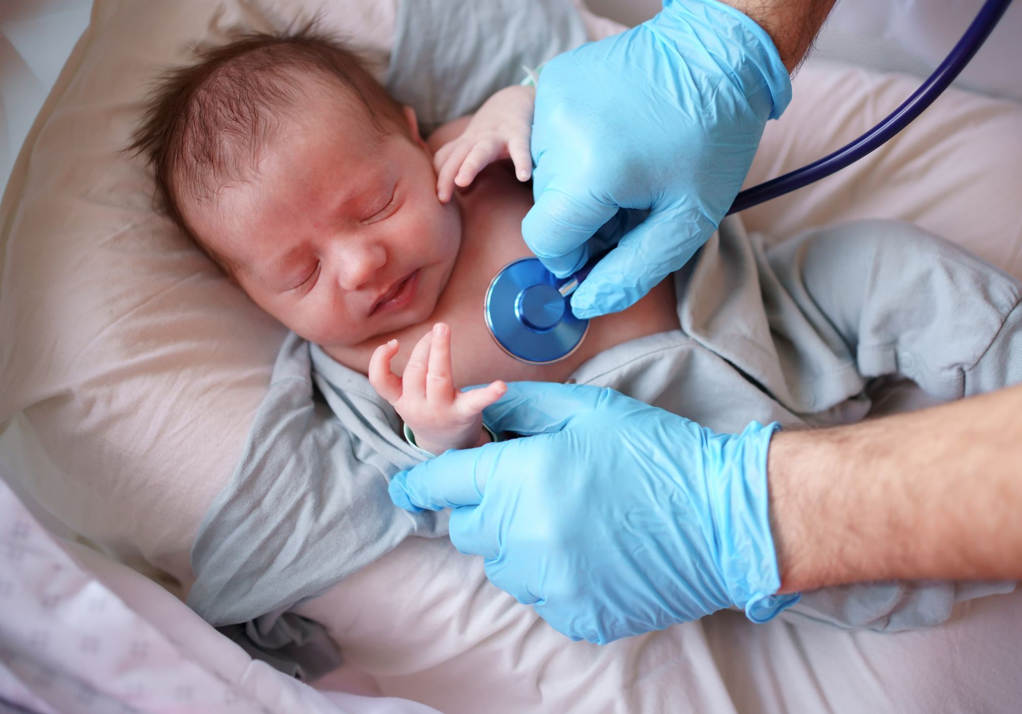 Mortalité Infantile en France : Un Signal d'Alarme Persistant