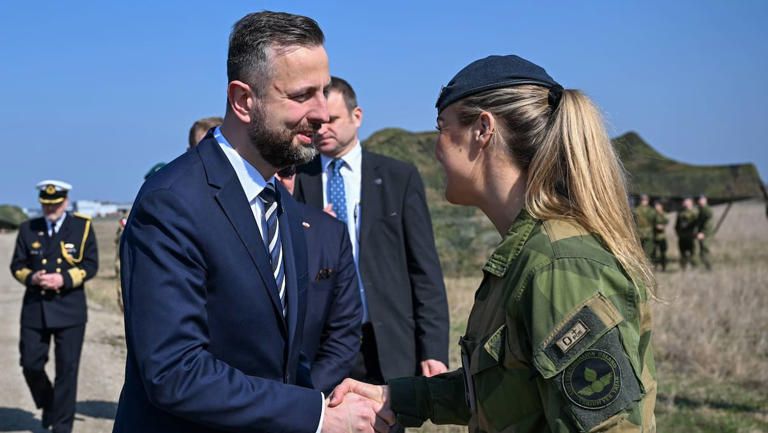 Pologne signe un contrat de défense antiaérienne de deux milliards de dollars avec les États-Unis