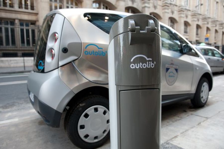 Autolib': les communes franciliennes devront indemniser le groupe Bolloré à hauteur de 66 millions d’euros : les leçons d'un fiasco industriel et politique