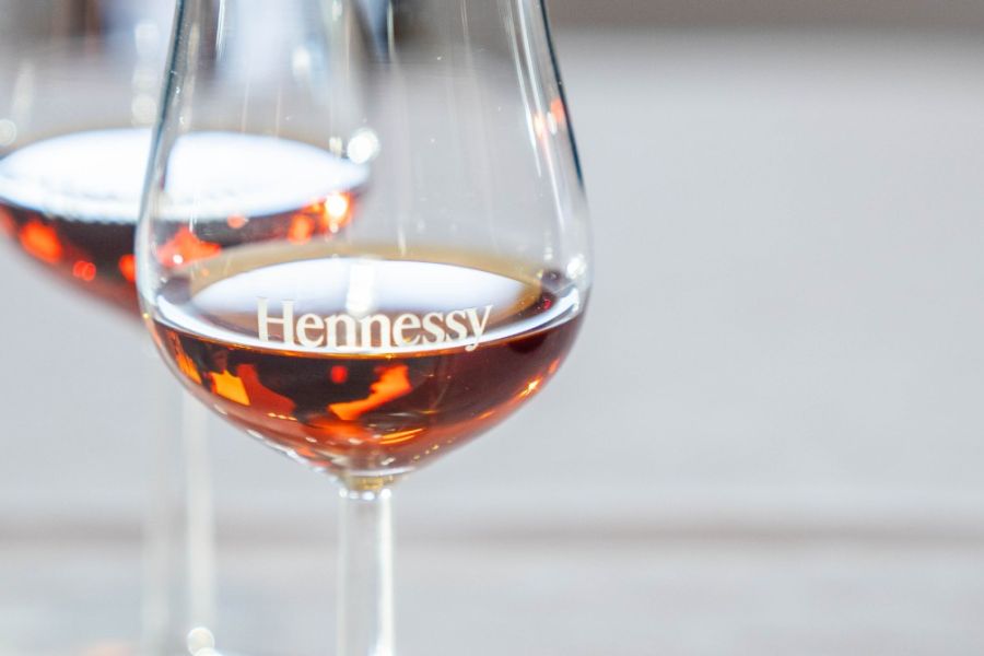 Grève des salariés de Hennessy contre un projet d'export en vrac vers la Chine