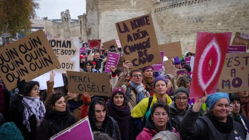 Procès des viols de Mazan : un tournant dans la lutte contre les violences faites aux femmes