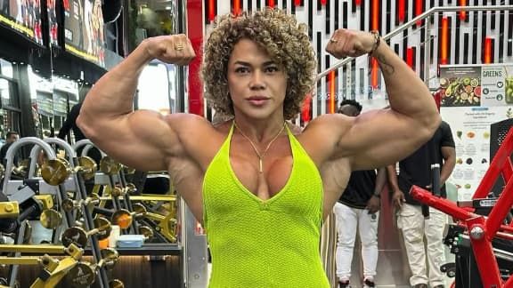 Espagne : une star colombienne du bodybuilding tuée à coups de marteau – Quand la violence conjugale frappe les icônes du sport