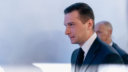 Jordan Bardella à la tête du troisième groupe au Parlement européen : Les Patriotes pour l'Europe s'imposent