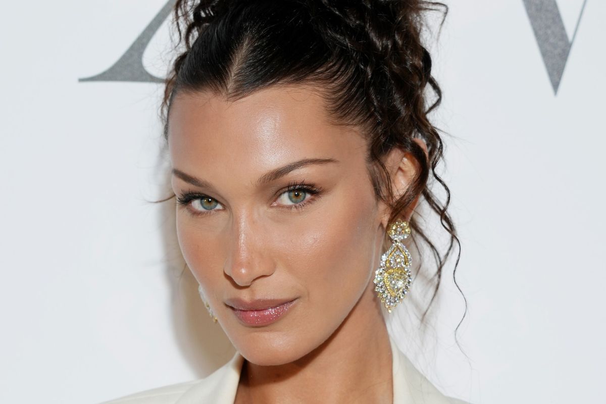 Bella Hadid : La Palestinienne-Américaine, Égérie Divine de la Beauté