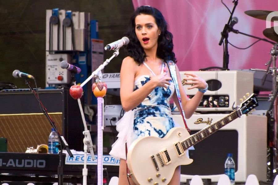 Tourisme spatial : Katy Perry en route pour l'espace avec Blue Origin