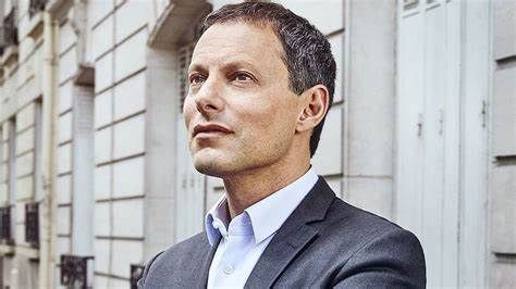 Médias : Départ de Marc-Olivier Fogiel, il écrit à ses collaborateurs