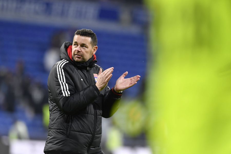 Ligue 1 : Sage écarté de son poste d'entraîneur de l'OL avec effet immédiat