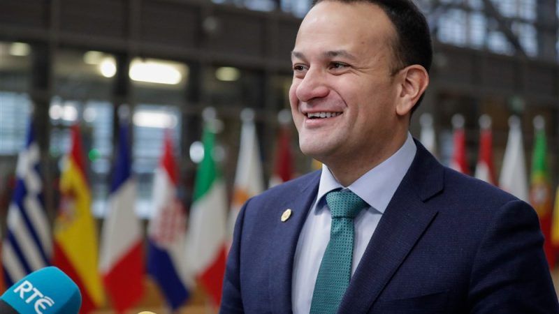 Trump à la Maison Blanche : Le Premier Ministre Irlandais Prépare une Rencontre Explosive