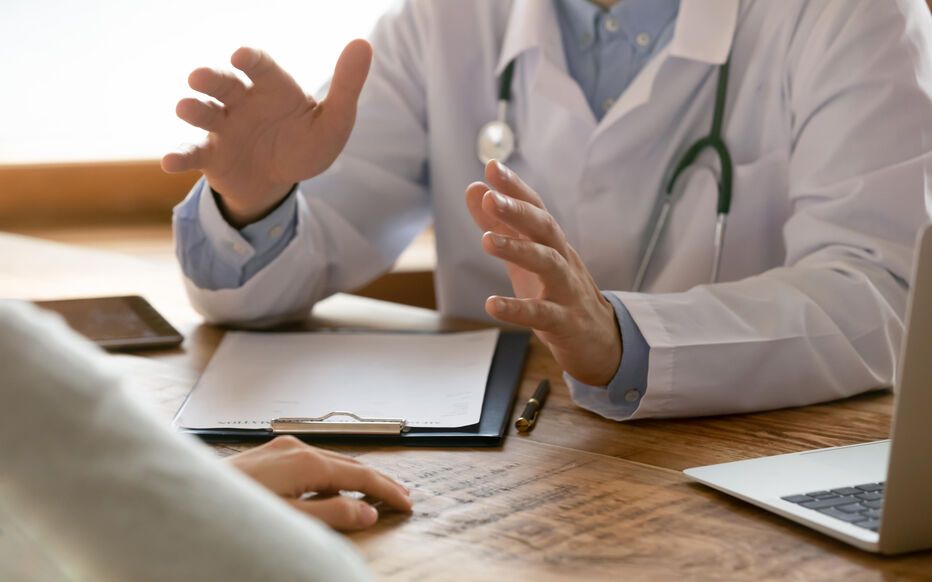 Un gynécologue suspendu pour avoir refusé d'examiner une patiente transgenre