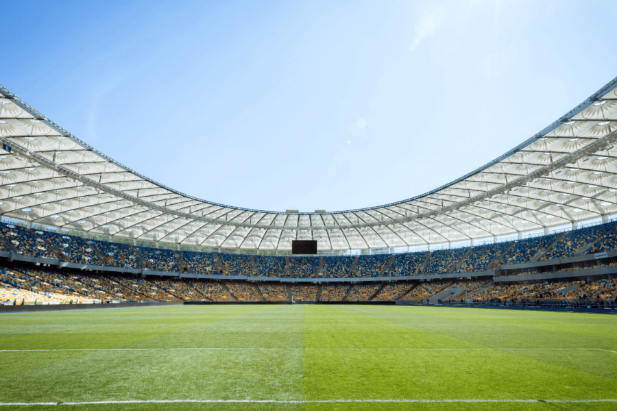 Stade de France : bataille juridique autour de la concession, enjeux économiques et sportifs d’un symbole national