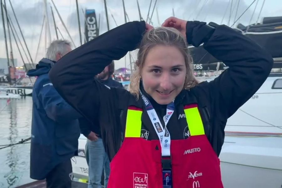 La presque inconnue Violette Dorange, benjamine du Vendée Globe 2024, star des réseaux sociaux