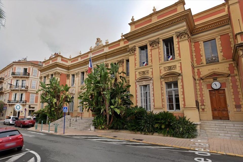 Menton : quatre agents municipaux disculpés après des soupçons de vol de documents