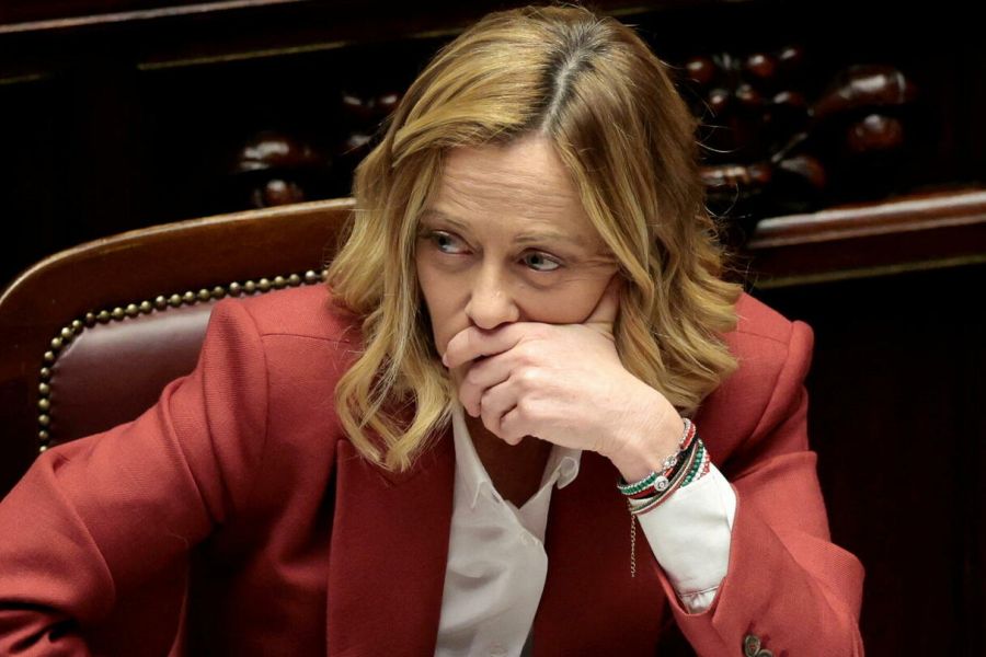 Sommet de Paris - Le Retard de Meloni Révèle-t-il des Divisions Profondes sur la Stratégie Européenne Face à la Russie ?