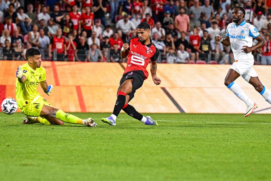 Ligue 1 : Rennes surprend Marseille en fin de match, comment jouer à 10 contre 11 et gagner ?