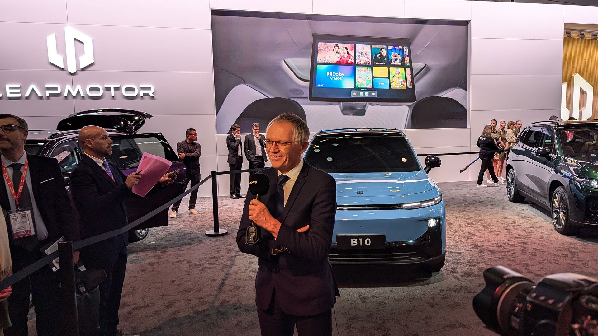 Révolution Automobile : Stellantis et l'IA, le pari fou du 100 % automatisé