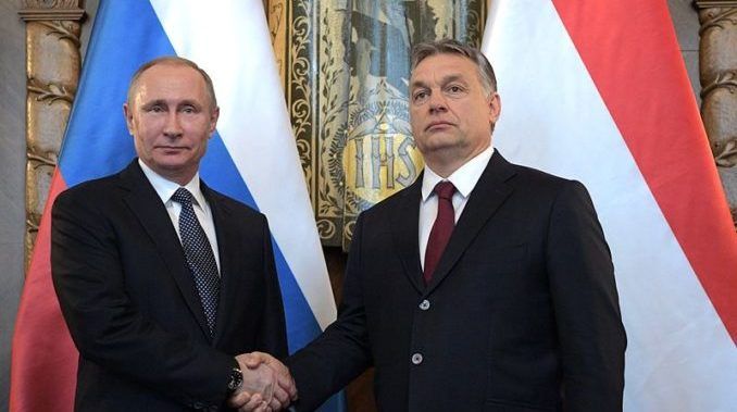 Tensions au sein de l'UE : La visite d'Orban à Poutine provoque la colère de Bruxelles