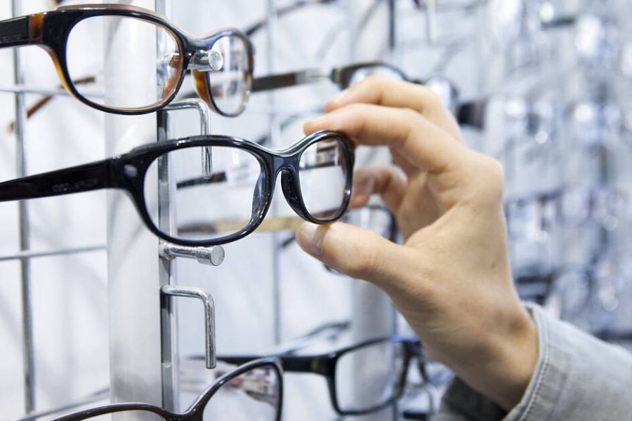 Les mutuelles veulent limiter le remboursement des lunettes et audioprothèses, quelles conséquences ?