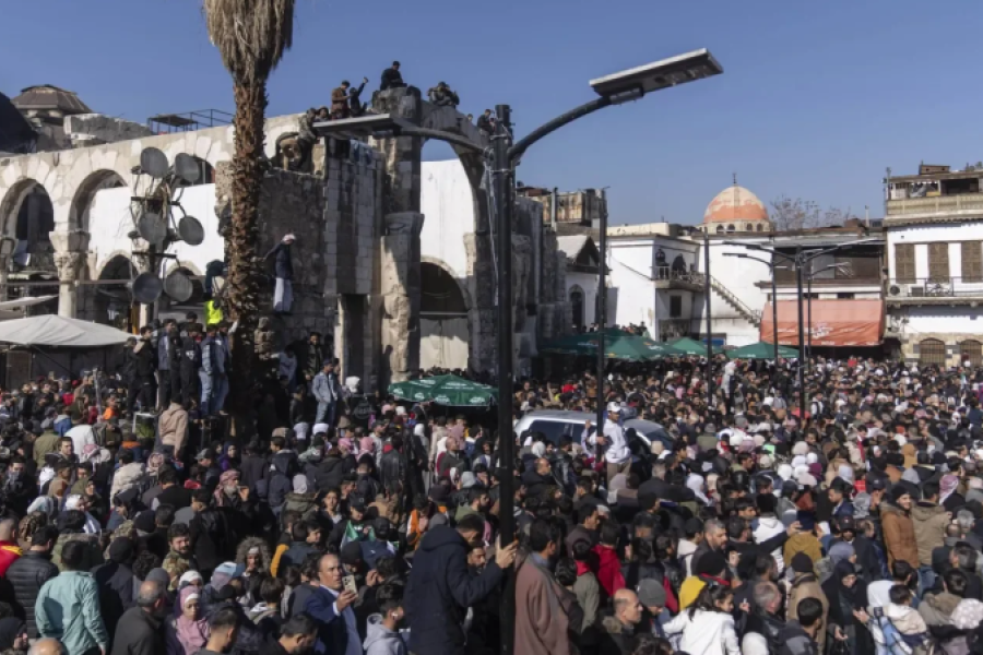 Syrie : une bousculade dans la mosquée des Omeyyades à Damas fait au moins trois morts