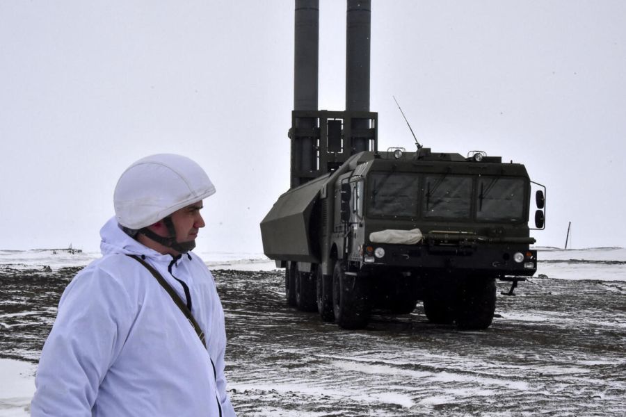 DOSSIER OMONDO STRATEGIE  1 : La France et l'Arctique : Comment (Re)venir au Centre du Jeu et Réparer les Erreurs du Passé